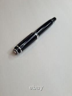 Mont Blanc Boheme ONYX Noir Black Resin & Platinum Rollerball Pen with Black gem