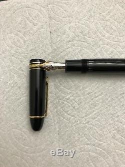 Mont Blanc Meisterstuck 149 Black & Gold Fountain Pen 14K F Nib w Original Case