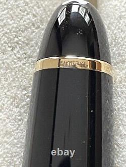 Mont Blanc Meisterstuck ballpoint pen, black and gold, Brand New
