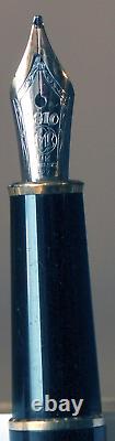 Mont Blanc Meisterstuck fountain pen 14K/585 gold nib and black ink bottle