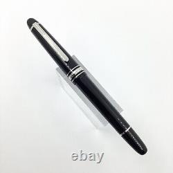 Montblanc 145 classique platinum line, Chopin fountain pen, Ob 14k Nib, Nr Mint