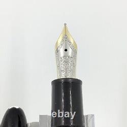 Montblanc 146 platinum line fountain pen, 14k gold nib, boxed, nr mint