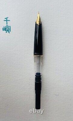 Montblanc 221P 14K EF Extra Fine Nib Cartridge Filler Black Gold Trim With Pouch