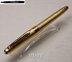 Montblanc Meisterstück 144 Fountain Pen Solitaire 22 K Gold Plated Guilloche