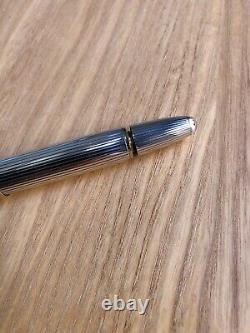 Montblanc Meisterstück 146 Le Grand Solitaire Pinstripe Sterling Silver Fountain