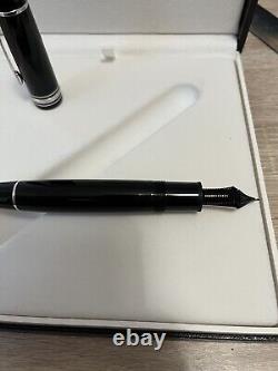 Montblanc Meisterstuck 149 Platinum-Coated Fountain Pen EF John Sorowka Nib