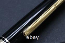 Montblanc Meisterstück 164 Gold Line Classique Ballpoint Pen