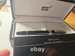 Montblanc Meisterstuck Classique Fountain Pen Gold in Lacquer Box