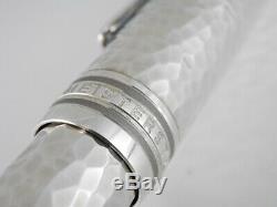 Montblanc Meisterstuck Solitaire Martele Sterling Silver Le Grand Fountain Pen M