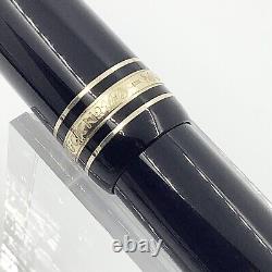 Montblanc legrand 146 fountain pen, gold line, 14k gold nib, Nr mint