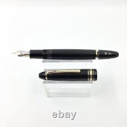 Montblanc legrand 146 fountain pen, gold line, 14k gold nib, Nr mint