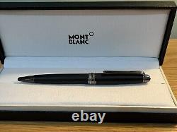 Montblanc meisterstuck classique Ultra Black ballpoint pen