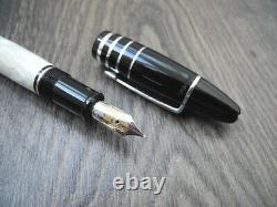 NOS MONTBLANC Writers LIMITED EDITION F. Scott Fitzgerald 18K GOLD M FOUNTAIN PEN