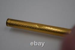 Vintage Dunhill Fountain Pen. Pin Stripe Gold, 585 Mont Blanc Nib