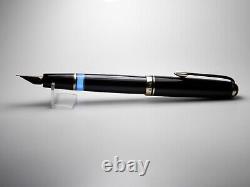 Vintage Jet BlackMontblanc 254 Fountain Pen-14K Gold M Wing Nib-Germany 1950s