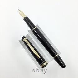 Vintage MONTBLANC Meisterstuck Classique 144 Fountain Pen, 14K Gold Nib, Nr mint