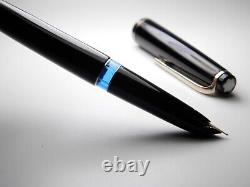 Vintage Montblanc 22 Fountain Pen-Jet Black-14K Gold EF Nib-Germany 1960-1970