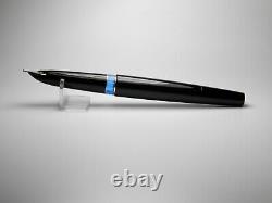 Vintage Montblanc 22 Fountain Pen-Jet Black-14K Gold OM Nib-Germany 1960-1970