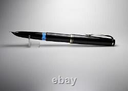 Vintage Montblanc 22 Fountain Pen-Jet Black-14K Gold OM Nib-Germany 1960-1970