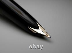 Vintage Montblanc 22 Fountain Pen-Jet Black-14K Gold OM Nib-Germany 1960-1970