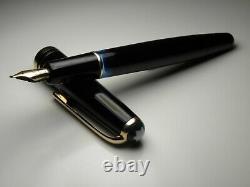 Vintage Montblanc 252 Fountain Pen-Rare V Nib-Green Cap Top-Germany 1958-1959