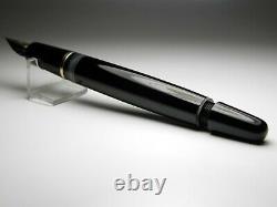 Vintage Montblanc 254 Fountain Pen-Black Piston Filler-14K Nib-Germany 1950s