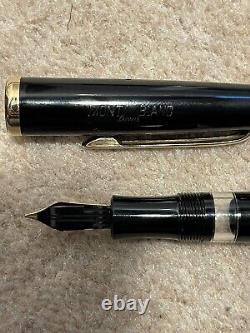 Vintage Montblanc 264 fountain pen Oblique Medium nib 1950s