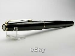 Vintage Montblanc 320 Fountain Pen-Jet Black Piston Filler-14K-Germany 1970s