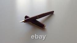 Vintage Montblanc Fountain Pen In Bordeaux Red With Gold Trim & 14k Gold Nib
